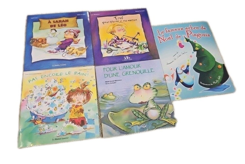 Lot of 9 Childrens French Books: A Sarah De Leo,tout Pour Plaite A Ma Mamman
